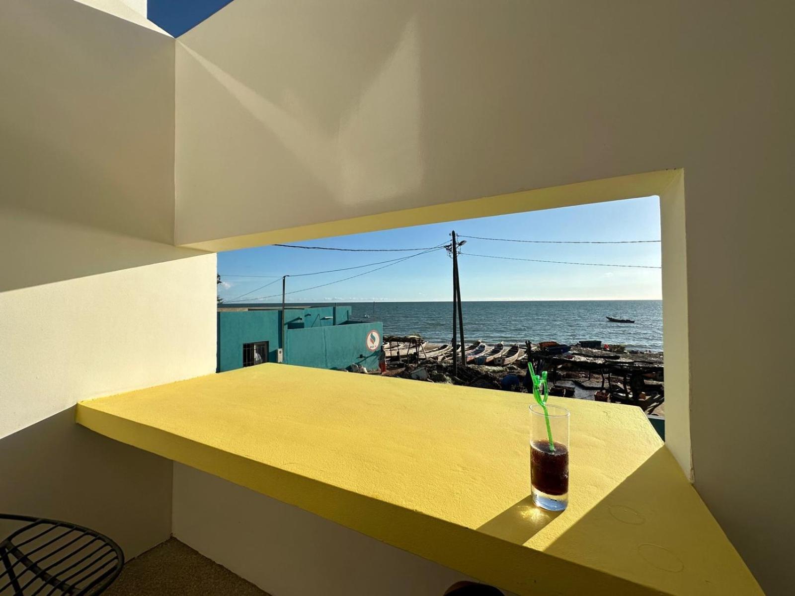 Vue De La Vie Bed & Breakfast Nianing Exterior photo